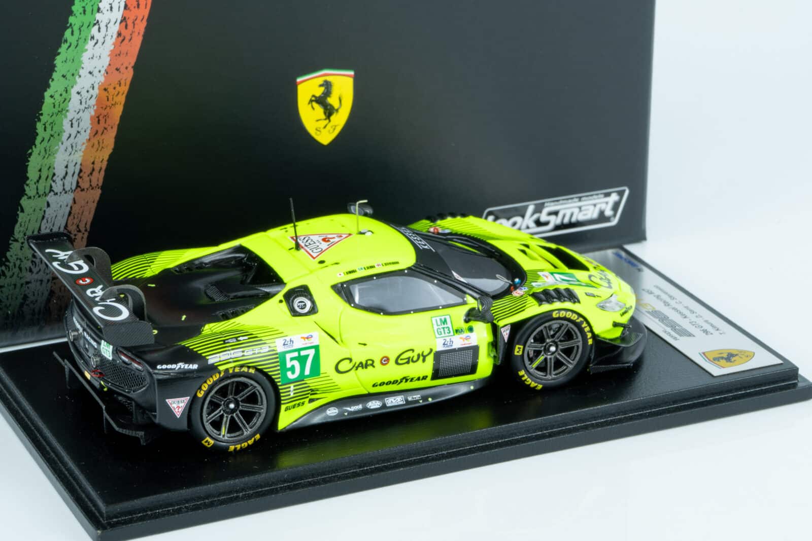 Looksmart - 1:43 Ferrari 296 LMGT3 No.57 Kessel Racing 24h Le Mans