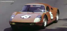 CMC - 1:18 Porsche 904 GTS 1.000 Km Nürburgring 1964 Koch/Pon #45 Orange Exhaust Sebring