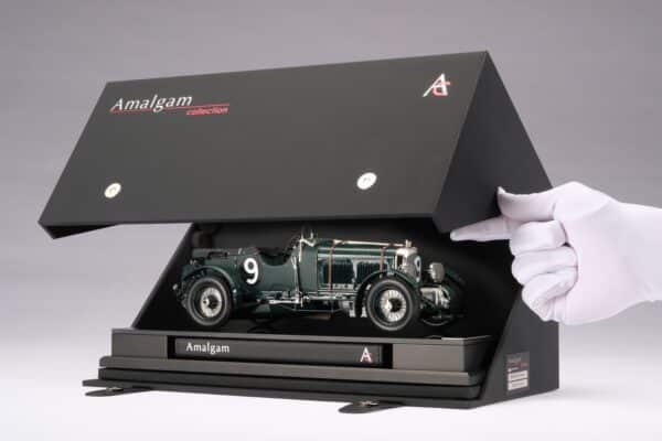 Amalgam 1:18 Bentley Blower 1930 Le Mans Birkin & Chassagne (M6307-SC1) Resin Model