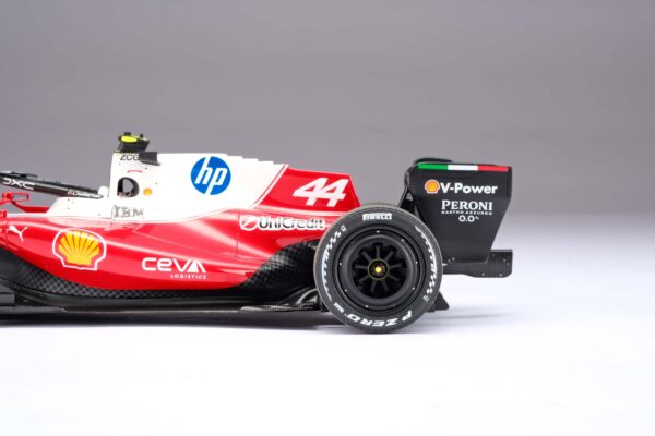 Amalgam 1:18 Ferrari SF-26 No.44 Lewis Hamilton 2026 Chinese GP (M6387-SC2) Resin Model 17 Amalgam 1:18 Ferrari SF-26 No.44 Lewis Hamilton 2026 Chinese GP (M6387-SC2) Resin Model