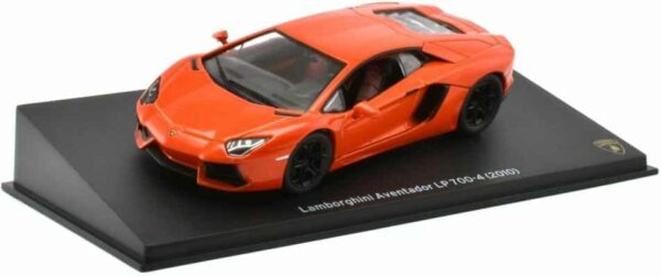 1:43 lamborghini aventador lp700-4 orange (2010)