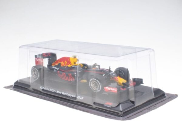 1:24 red bull rb12 #33 max verstappen 2016