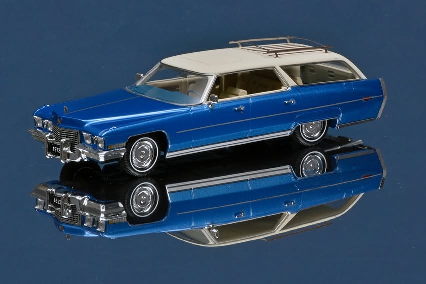 Matrix 1:43 Cadillac DeVille ASC Wagon 1972 Blue/Cream (MX20301-483) Limited Edition Resin Model 3 Matrix 1:43 Cadillac DeVille ASC Wagon 1972 Blue/Cream (MX20301-483) Limited Edition Resin Model - Image 3
