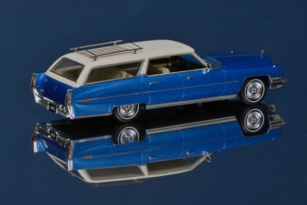 Matrix 1:43 Cadillac DeVille ASC Wagon 1972 Blue/Cream (MX20301-483) Limited Edition Resin Model 7 Matrix 1:43 Cadillac DeVille ASC Wagon 1972 Blue/Cream (MX20301-483) Limited Edition Resin Model