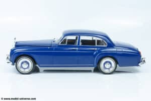 MCG - 1:18 Rolls Royce Silver Cloud III Flying Track H.J.Mulliner Dark Blue 1965 - Diecast Model