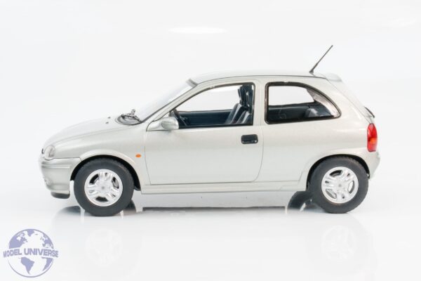 MCG - 1:18 Vauxhall Corsa GSi Silver 1993 RHD - Exclusive UK Limited Edition Diecast Model 11 MCG - 1:18 Vauxhall Corsa GSi Silver 1993 RHD - Exclusive UK Limited Edition Diecast Model