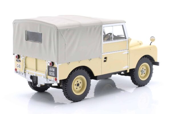 1:18 Land Rover Series I 1957 Light Biege - Diecast Model - MCG 3 1:18 Land Rover Series I 1957 Light Biege - Diecast Model - MCG