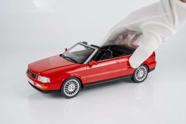 MCG 1:18 Audi 80 Cabriolet 1991 Silver (MCG181225) Diecast Model 9 MCG 1:18 Audi 80 Cabriolet 1991 Silver (MCG181225) Diecast Model