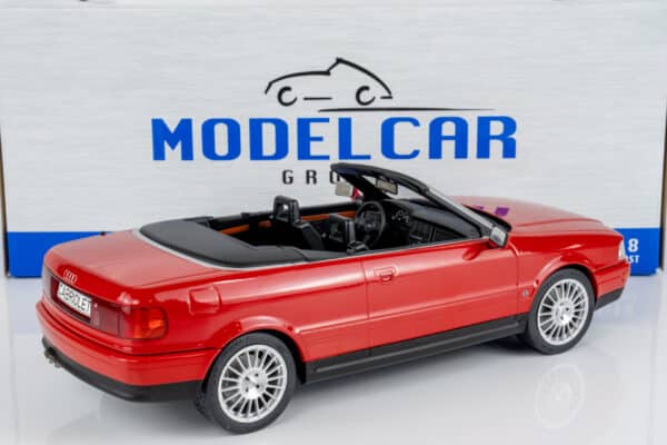 Diecast Model Shop - Model Universe 55 Alternative view of MCG 1:18 Audi 80 Cabriolet 1991 Silver (MCG181225) Diecast Model
