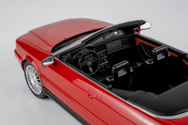 MCG 1:18 Audi 80 Cabriolet 1991 Silver (MCG181225) Diecast Model 13 MCG 1:18 Audi 80 Cabriolet 1991 Silver (MCG181225) Diecast Model