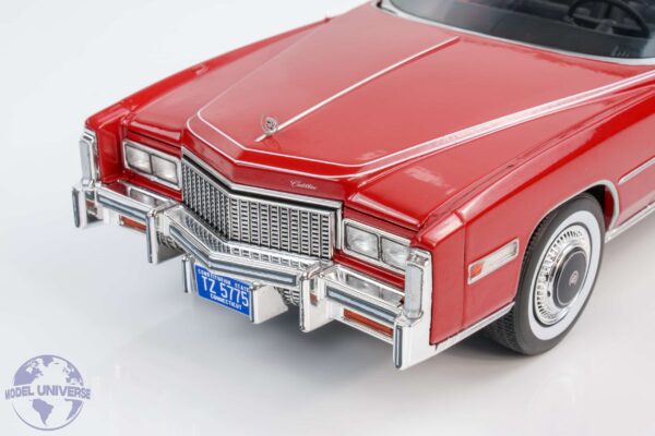 MCG - 1:18 Cadillac Eldorado Convertible 1976 Metallic Red - Diecast Model 18 MCG - 1:18 Cadillac Eldorado Convertible 1976 Metallic Red - Diecast Model