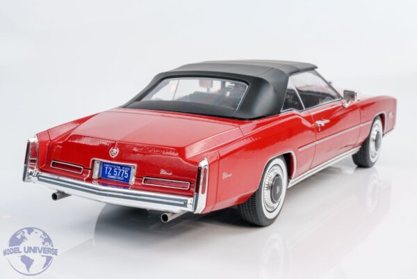 MCG - 1:18 Cadillac Eldorado Convertible 1976 Metallic Red - Diecast Model 23 MCG - 1:18 Cadillac Eldorado Convertible 1976 Metallic Red - Diecast Model