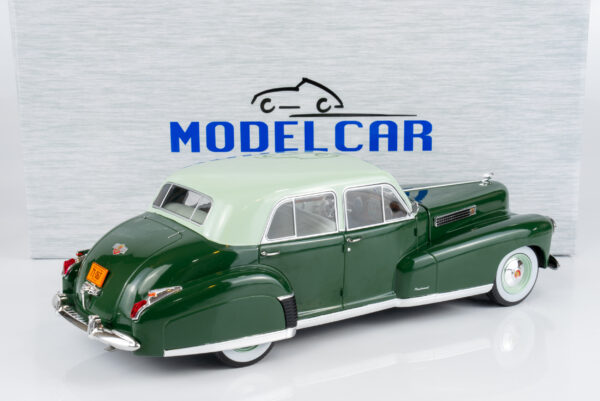 MCG 1:18 Cadillac Fleetwood Series 60 Special Sedan 1941 Light Green/Dark Green (MCG18657) Diecast Model 7 MCG 1:18 Cadillac Fleetwood Series 60 Special Sedan 1941 Light Green/Dark Green (MCG18657) Diecast Model