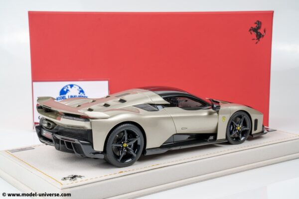 MR Collection - 1:18 Ferrari F80 2024 Alluminio Lucido - Limited Edition Resin Model 9 MR Collection - 1:18 Ferrari F80 2024 Alluminio Lucido - Limited Edition Resin Model