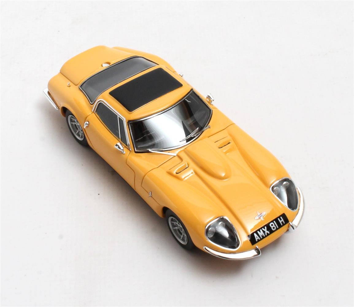 Matrix 1:43 Marcos 3-Litre GT Yellow 1968-71 (MX41313-011) Limited Edition Resin Model 3 Matrix 1:43 Marcos 3-Litre GT Yellow 1968-71 (MX41313-011) Limited Edition Resin Model - Image 3