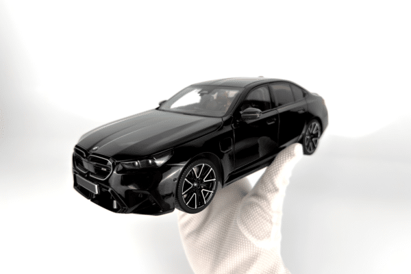 Minichamps 1:18 BMW M5 2024 (G90) 2024 Black (110023801) Diecast Model 33 Minichamps 1:18 BMW M5 2024 (G90) 2024 Black (110023801) Diecast Model