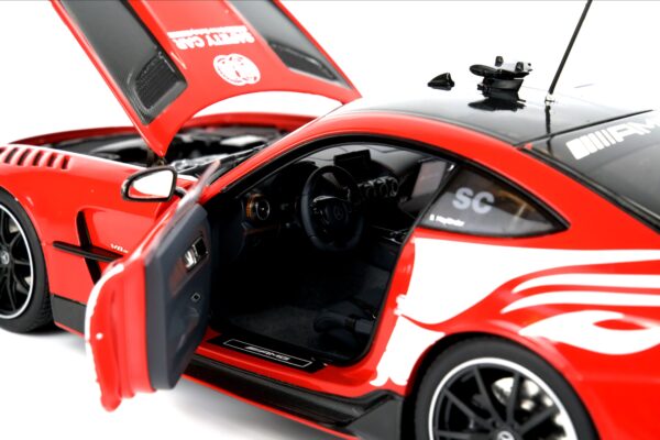Minichamps 1:18 Mercedes-AMG GT Black Series F1 Safety Car CrowdStrike 2025 (110032091) Diecast Model 26 Minichamps 1:18 Mercedes-AMG GT Black Series F1 Safety Car CrowdStrike 2025 (110032091) Diecast Model