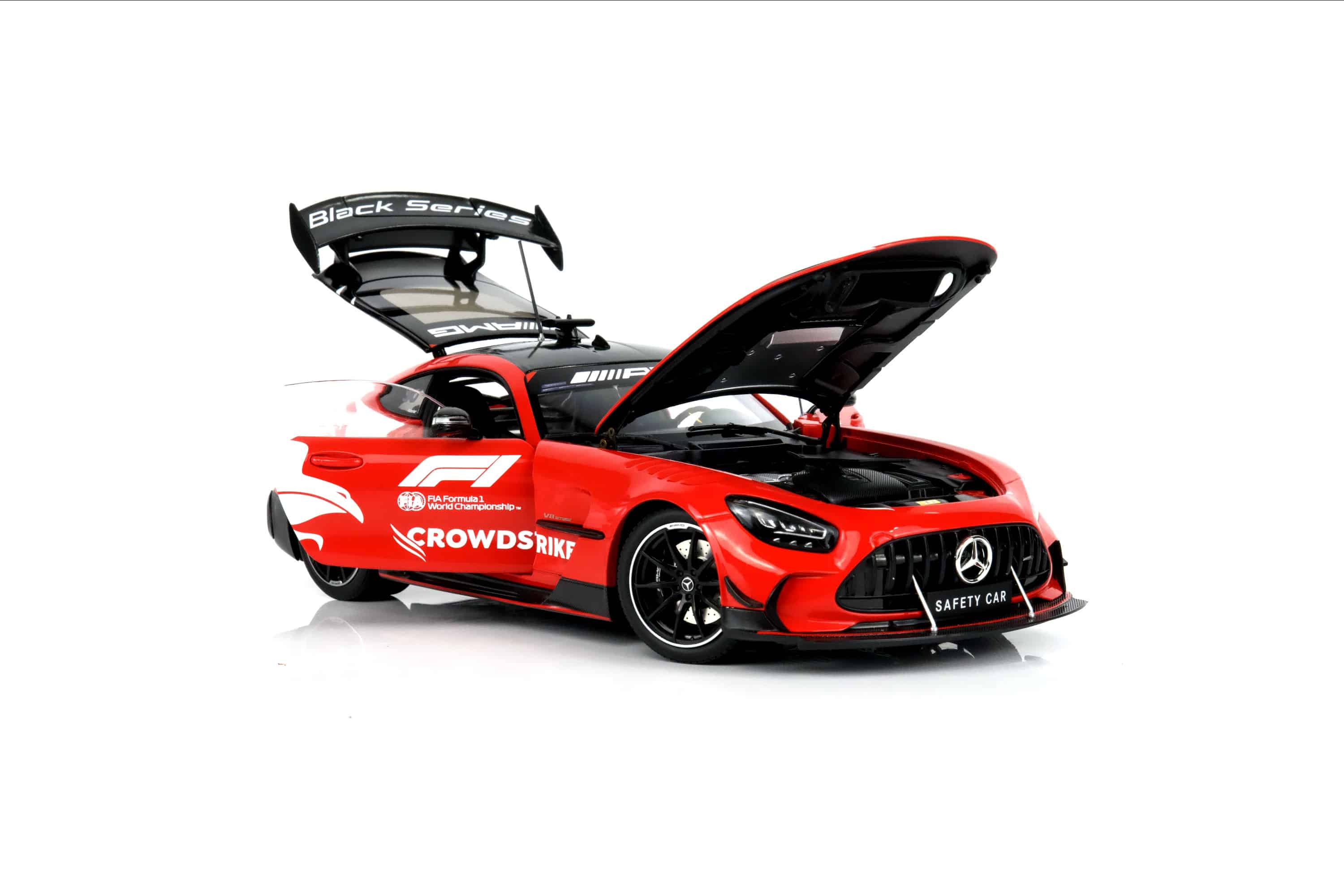 Minichamps 1:18 Mercedes-AMG GT Black Series F1 Safety Car CrowdStrike 2025 (110032091) Diecast Model 14 Minichamps 1:18 Mercedes-AMG GT Black Series F1 Safety Car CrowdStrike 2025 (110032091) Diecast Model - Image 14