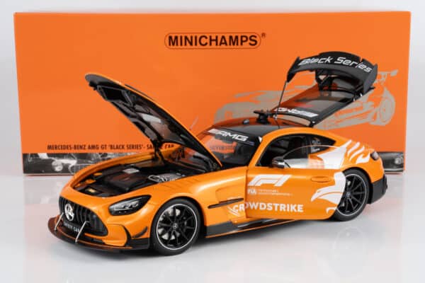 Minichamps 1:18 Mercedes-AMG GT Black Series F1 Safety Car Special Livery British GP 2025 (110032092) Diecast Model