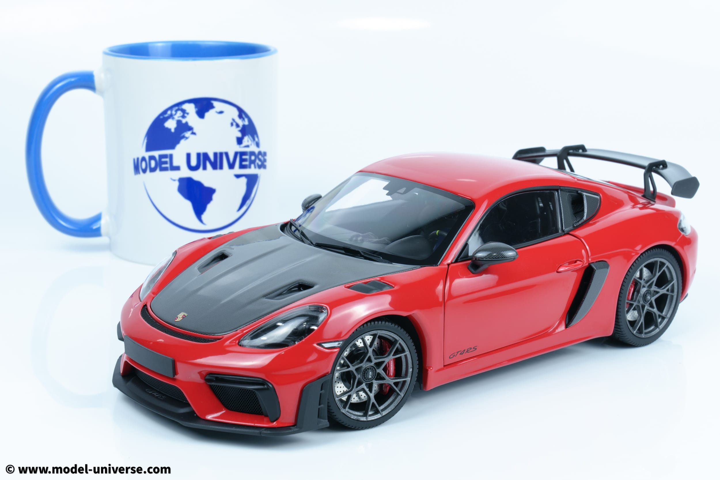 Minichamps - 1:18 Porsche Cayman GT4 RS Red w/Weissach Package 2024 - Diecast Model 2 Minichamps - 1:18 Porsche Cayman GT4 RS Red w/Weissach Package 2024 - Diecast Model