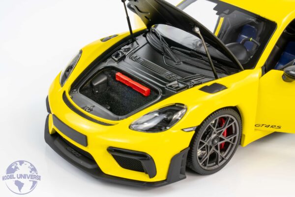 Minichamps - 1:18 Porsche Cayman GT4 RS Yellow w/Weissach Package 2024 - Diecast Model 18 Minichamps - 1:18 Porsche Cayman GT4 RS Yellow w/Weissach Package 2024 - Diecast Model