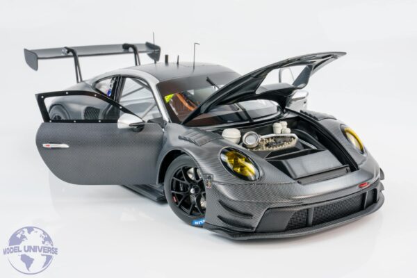 Minichamps - 1:18 Porsche 911 (992) GT3 R Customer Delivery Version Carbon 2024 - Limited Edition Diecast Model 20 Minichamps - 1:18 Porsche 911 (992) GT3 R Customer Delivery Version Carbon 2024 - Limited Edition Diecast Model