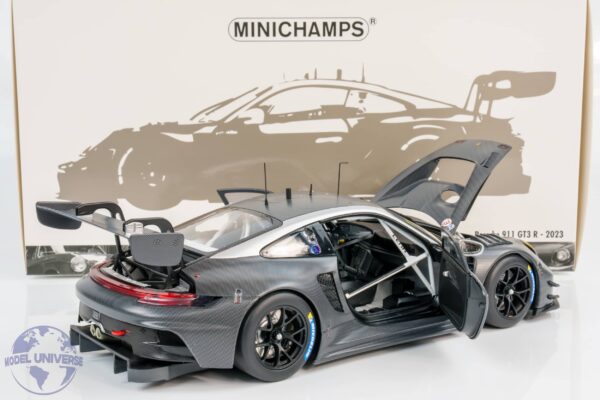 Minichamps - 1:18 Porsche 911 (992) GT3 R Customer Delivery Version Carbon 2024 - Limited Edition Diecast Model 17 Minichamps - 1:18 Porsche 911 (992) GT3 R Customer Delivery Version Carbon 2024 - Limited Edition Diecast Model