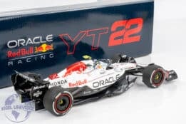 Minichamps - 1:18 Red Bull Racing RB21 No.22 Yuki Tsunoda - Japanese GP 2025 Special White Tribute Livery - Limited Edition Diecast Model