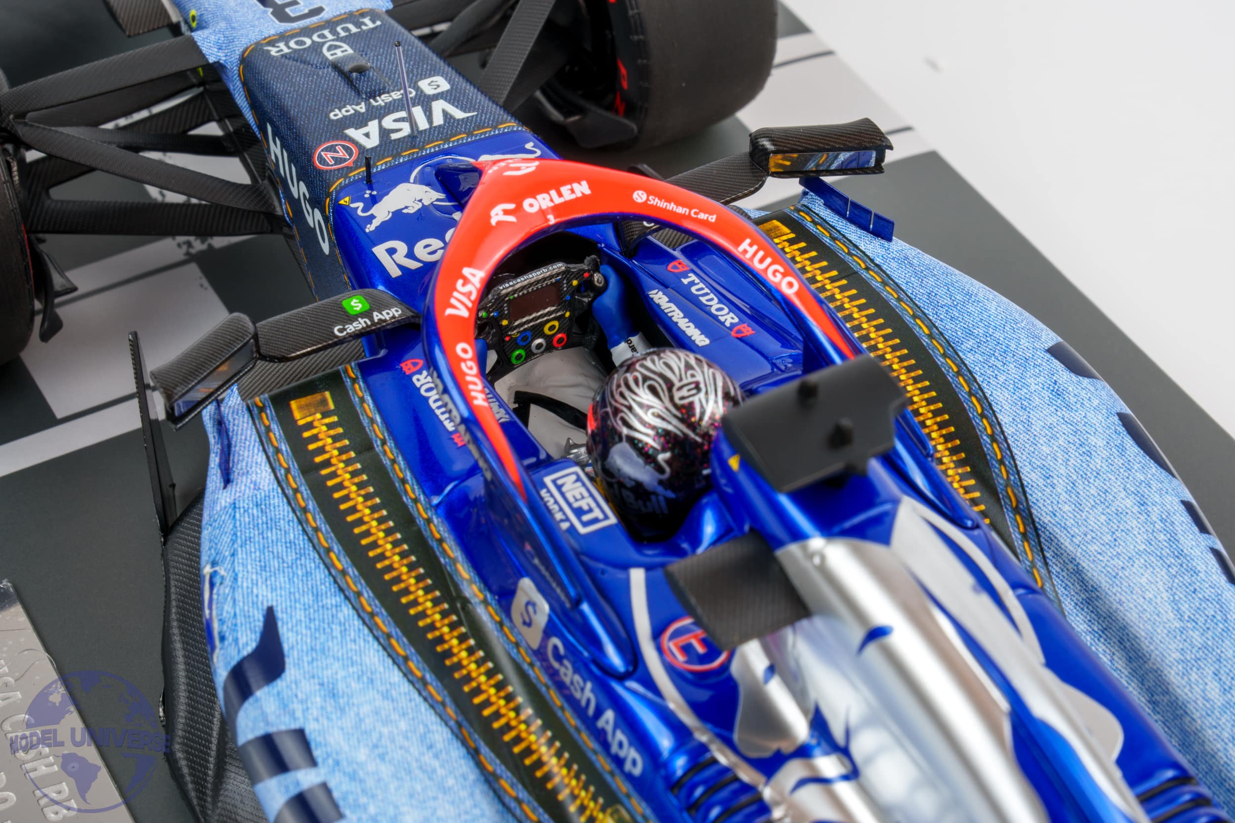 Minichamps - 1:18 Visa Cash App RB VCARB01 Daniel Ricciardo Last Race 2024 Singapore GP - Limited Edition Resin Model 4 Minichamps - 1:18 Visa Cash App RB VCARB01 Daniel Ricciardo Last Race 2024 Singapore GP - Limited Edition Resin Model