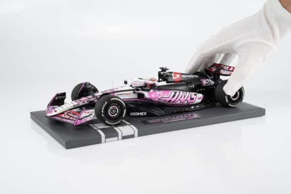 Minichamps 1:18 Haas F1 Team VF-25 No.31 Esteban Ocon Japanese GP 2025 (117250331) Limited Edition Resin Model 7 Minichamps 1:18 Haas F1 Team VF-25 No.31 Esteban Ocon Japanese GP 2025 (117250331) Limited Edition Resin Model