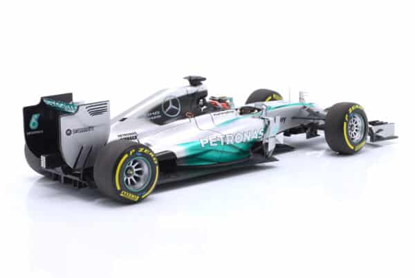 Minichamps 1:18 Lewis Hamilton Mercedes W05 World Champion F1 2014 model image3