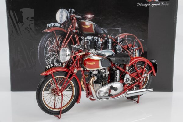 Minichamps - 1:12 Triumph Speed Twin (1939) Red - Diecast Model