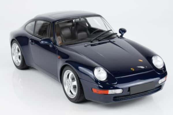 Minichamps 1:18 Porsche 911 (993) Iris Blue Metallic 1993 (155061100) Limited Edition Diecast Model