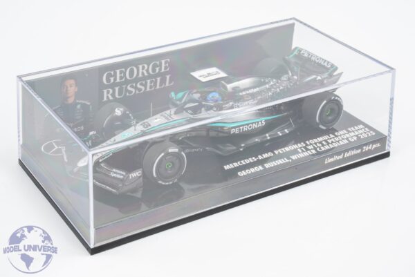 Minichamps - 1:43 Mercedes-AMG Petronas F1 W16 No.63 George Russell Winner Canadian GP 2025 - Limited Edition Resin Model 5 Minichamps - 1:43 Mercedes-AMG Petronas F1 W16 No.63 George Russell Winner Canadian GP 2025 - Limited Edition Resin Model