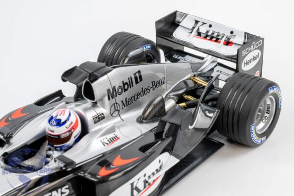 Minichamps - 1:18 McLaren Mercedes MP4/19 No.6 Kimi Raikkonen F1 2004- Limited Edition Diecast Model 12 Minichamps - 1:18 McLaren Mercedes MP4/19 No.6 Kimi Raikkonen F1 2004- Limited Edition Diecast Model