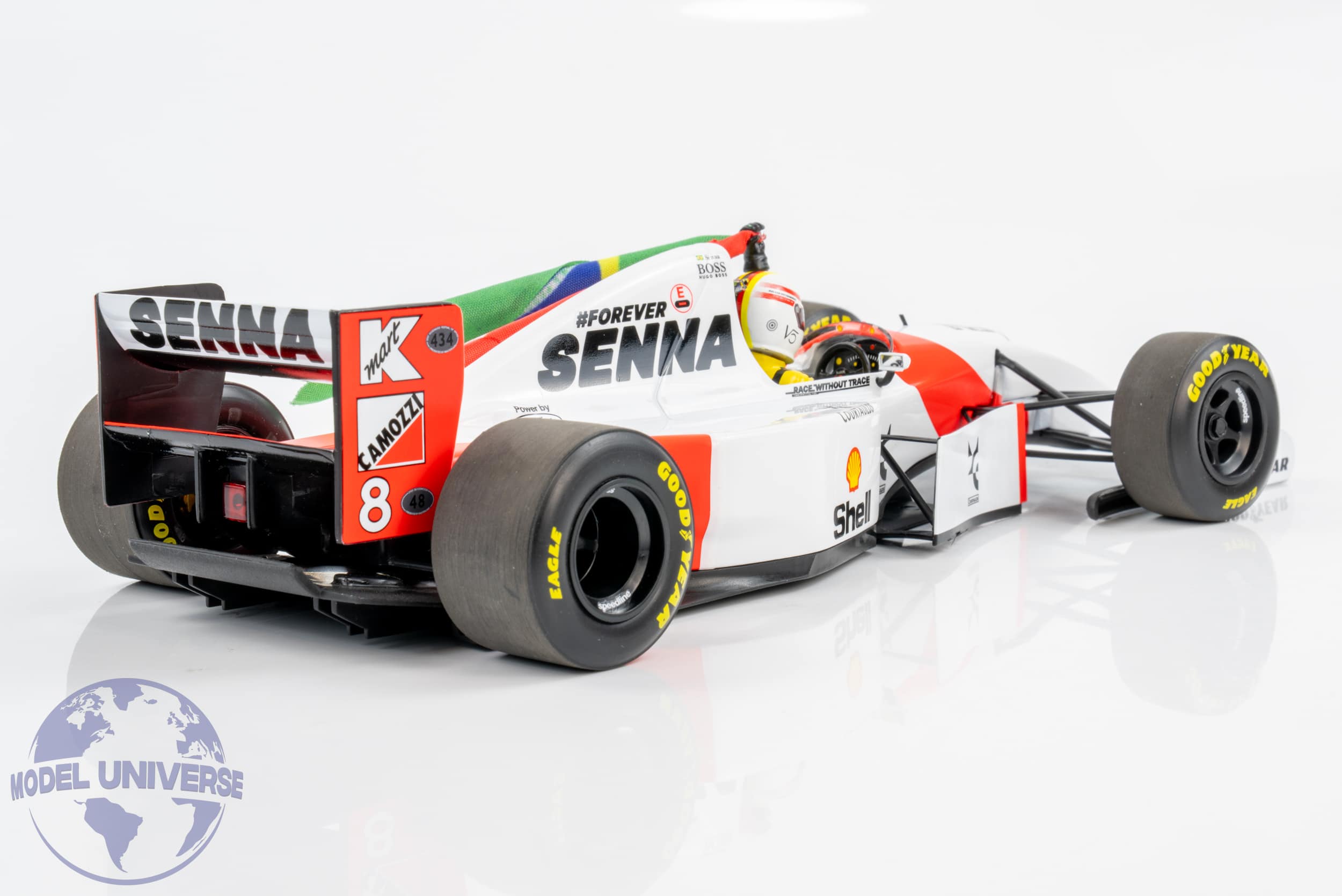 Minichamps - 1:18 McLaren Ford MP4/8 Sebastian Vettel - Ayrton