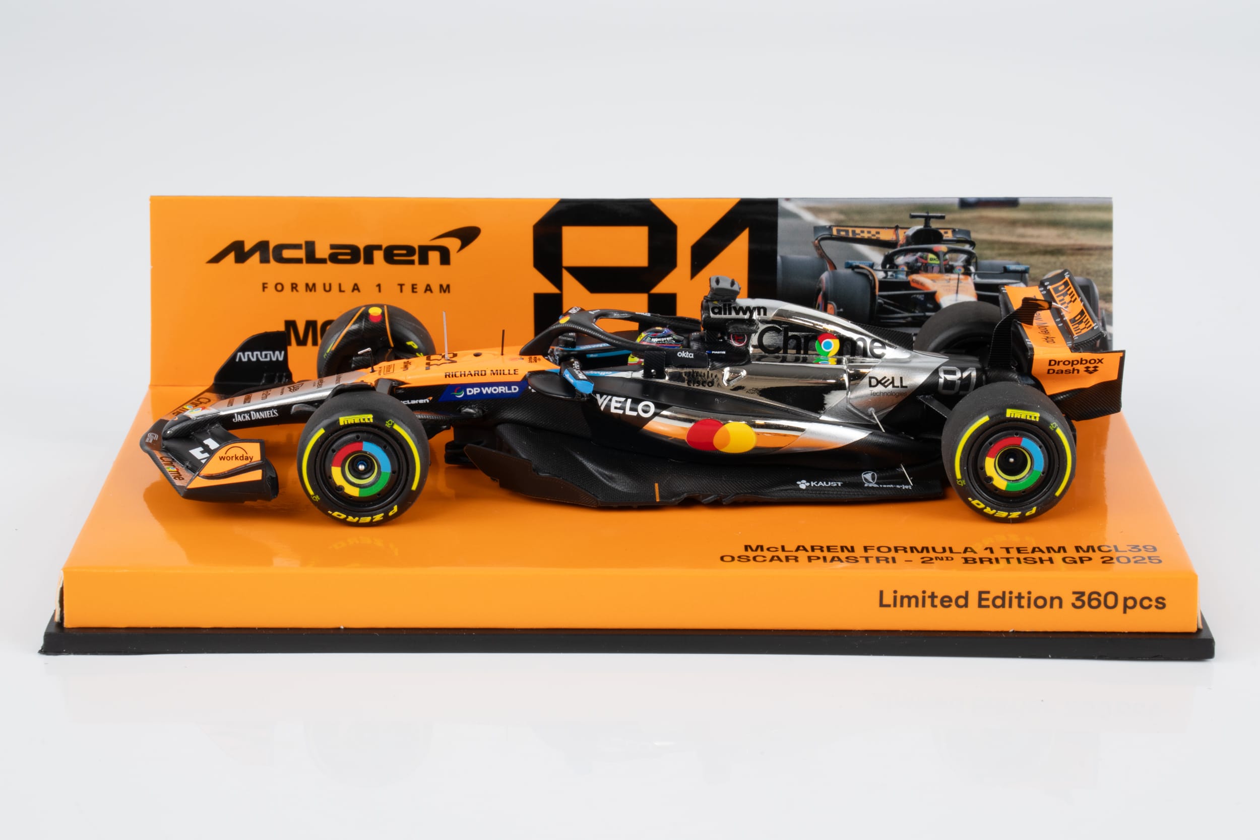 Minichamps 1:43 Mclaren F1 MCL39 No.81 Oscar Piastri 2nd British GP 2025 (537255481) Limited Edition Resin Model 4 Minichamps 1:43 Mclaren F1 MCL39 No.81 Oscar Piastri 2nd British GP 2025 (537255481) Limited Edition Resin Model - Image 4