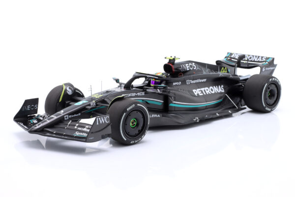 Minichamps - 1:18 Mercedes-AMG Petronas F1 Team F1 W14 #44 Lewis Hamilton Bahrain GP 2023