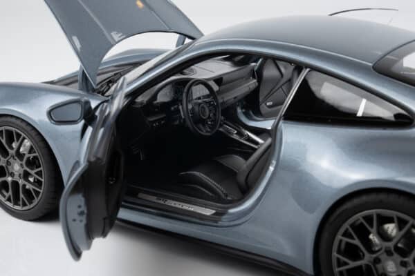 Norev 1:18 Porsche 911 (992) Carrera 2025 Polar Silver Metallic (187170) Diecast Model 11 Norev 1:18 Porsche 911 (992) Carrera 2025 Polar Silver Metallic (187170) Diecast Model