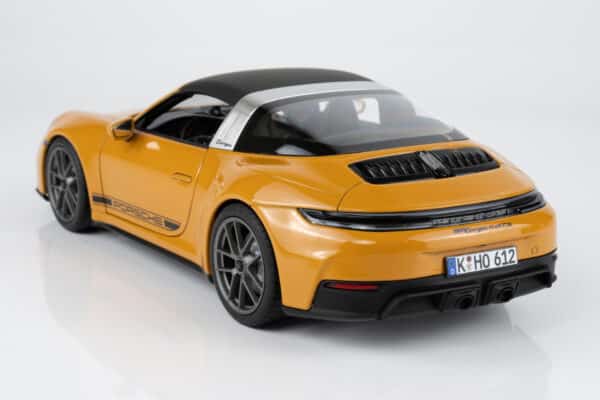 Norev 1:18 Porsche 911 (992) Targa 4 GTS 2024 Bahama Yellow (187190) Diecast Model 16 Norev 1:18 Porsche 911 (992) Targa 4 GTS 2024 Bahama Yellow (187190) Diecast Model