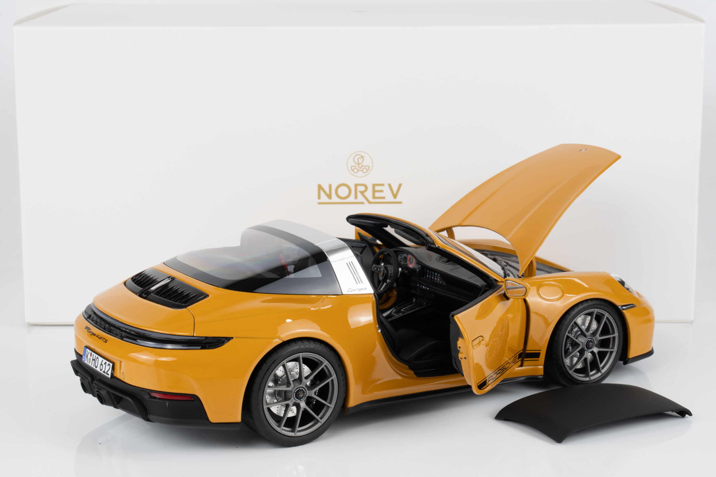 Norev 1:18 Porsche 911 (992) Targa 4 GTS 2024 Bahama Yellow (187190) Diecast Model 2 Norev 1:18 Porsche 911 (992) Targa 4 GTS 2024 Bahama Yellow (187190) Diecast Model - Image 2