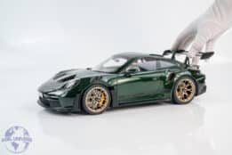 Norev - 1:12 Porsche 911 GT3 RS Jet Green Metallic and Black 2022 - Limited Edition Diecast Model