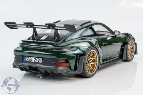 Norev - 1:12 Porsche 911 GT3 RS Jet Green Metallic and Black 2022 - Limited Edition Diecast Model 10 Norev - 1:12 Porsche 911 GT3 RS Jet Green Metallic and Black 2022 - Limited Edition Diecast Model