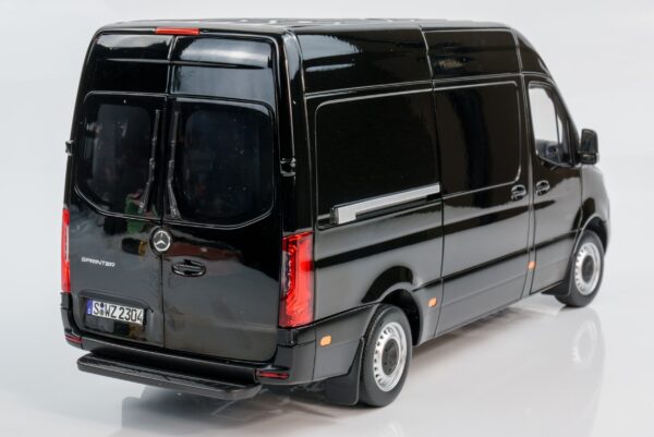 Norev - 1:18 Mercedes Sprinter Black 2018 - Diecast Model 20 Norev - 1:18 Mercedes Sprinter Black 2018 - Diecast Model