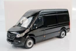 Norev - 1:18 Mercedes Sprinter Black 2018 - Diecast Model