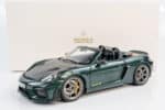 Norev - 1:18 Porsche 718 Spyder RS 2023 Forest Green with Weissach Package - Diecast Model