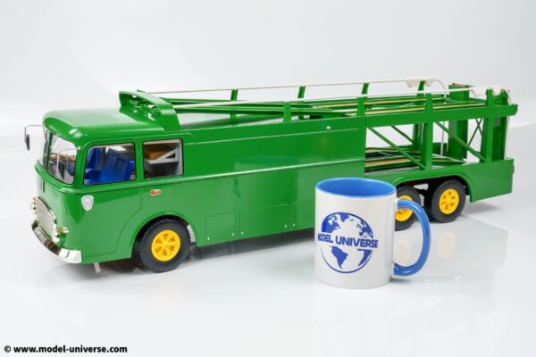 Norev - 1:18 Fiat Bartoletti Tipo 306/2 David Piper Racing Green Race Car Transporter - Limited Edition Diecast Model 17 Norev - 1:18 Fiat Bartoletti Tipo 306/2 David Piper Racing Green Race Car Transporter - Limited Edition Diecast Model