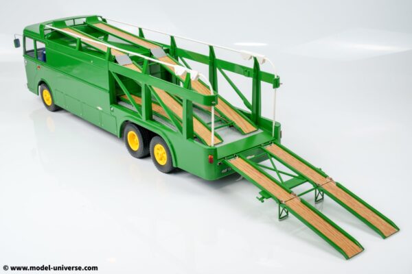 Norev - 1:18 Fiat Bartoletti Tipo 306/2 David Piper Racing Green Race Car Transporter - Limited Edition Diecast Model 19 Norev - 1:18 Fiat Bartoletti Tipo 306/2 David Piper Racing Green Race Car Transporter - Limited Edition Diecast Model