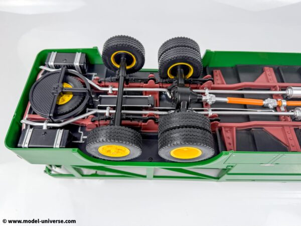 Norev - 1:18 Fiat Bartoletti Tipo 306/2 David Piper Racing Green Race Car Transporter - Limited Edition Diecast Model 25 Norev - 1:18 Fiat Bartoletti Tipo 306/2 David Piper Racing Green Race Car Transporter - Limited Edition Diecast Model