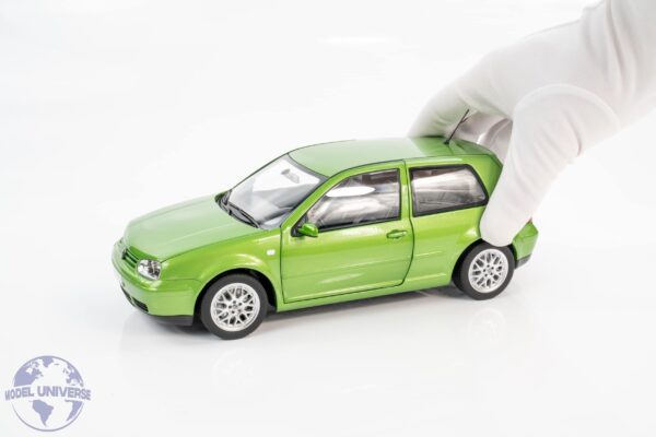 Norev - 1:18 Volkswagen VW Golf IV GTI Cosmic Green Metallic 1998 - Diecast Model 15 Norev - 1:18 Volkswagen VW Golf IV GTI Cosmic Green Metallic 1998 - Diecast Model
